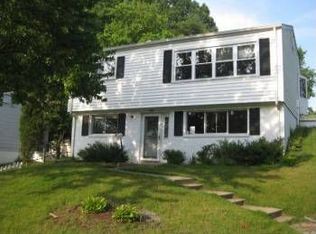 14403 Brook Dr, Woodbridge, VA 22193