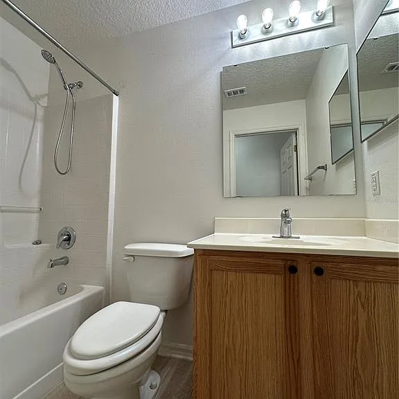 5539 Sycamore Canyon Dr — Photo 31