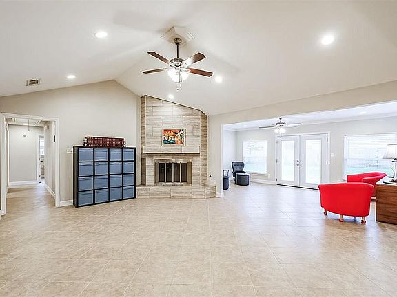 5th image of 5843 Queensloch Dr