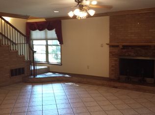 2110 Sterling Dr, Tyler, TX 75701