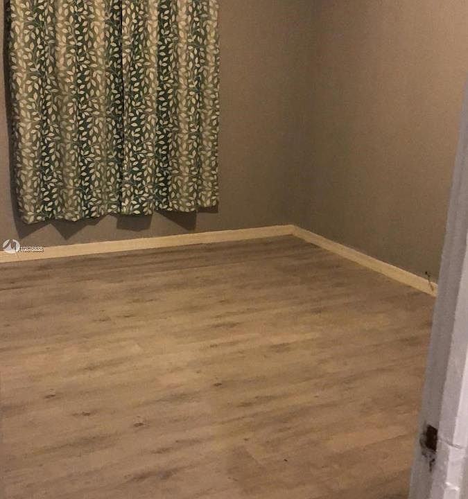1st image of 200 NW 11th St #2