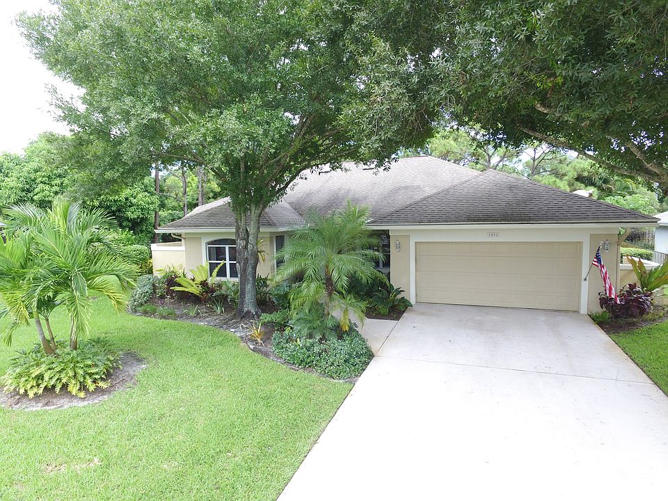 1st image of 1091 SW Sundew Ct