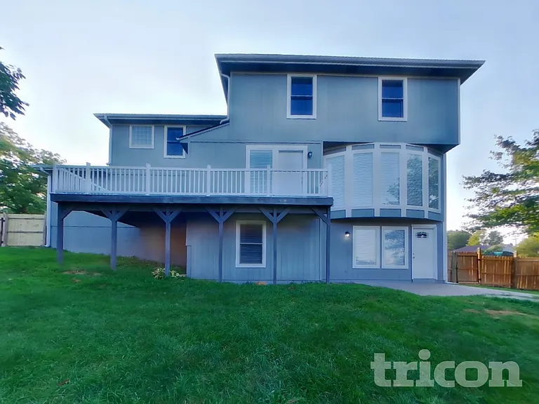 2340 SW Hawk View Rd — Photo 19