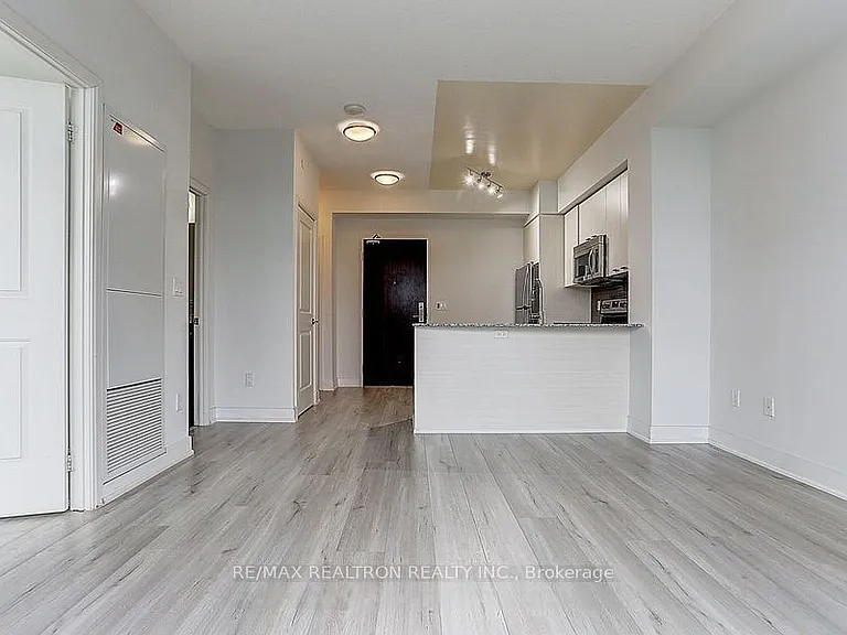 88 Sheppard Ave E #2405 — Photo 19
