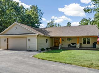 533 Fisher Rd, Traverse City, MI 49685