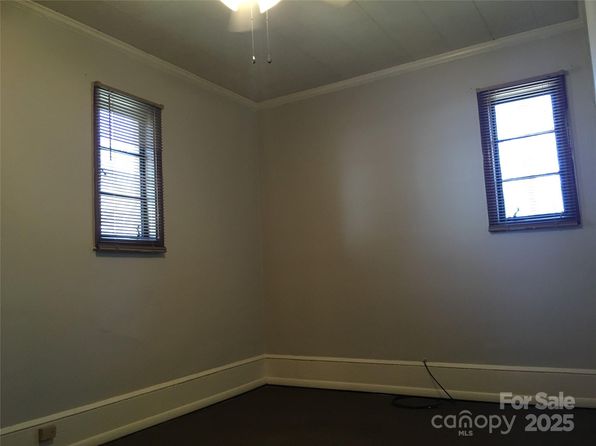 charlotte-north-carolina-6168435 picture