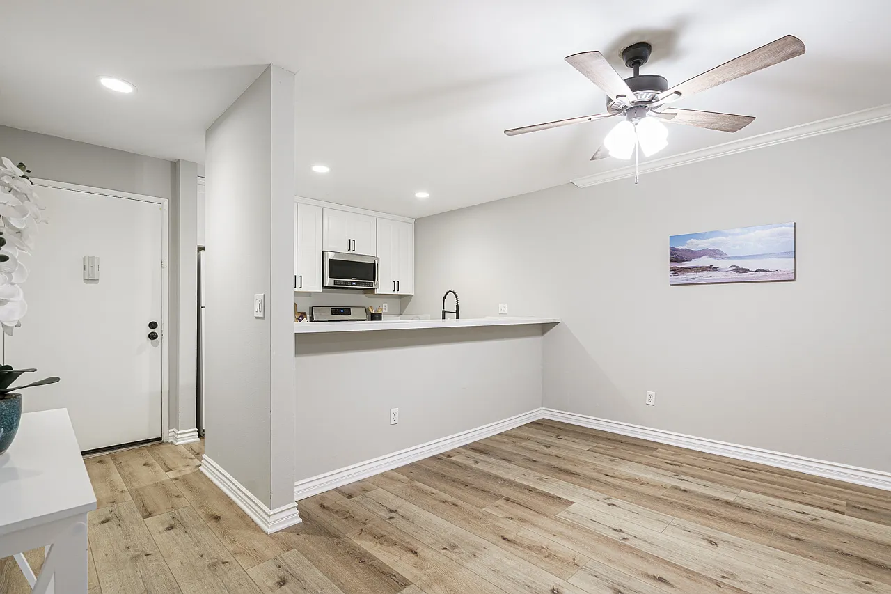 1625 Hotel Circle South - 1 — Photo 1