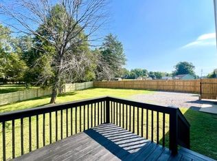 337 Royal Garden Dr, Murfreesboro, TN 37130