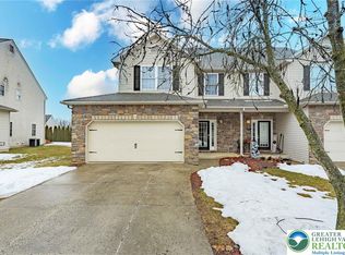 7707 Racite Rd, Macungie, PA 18062