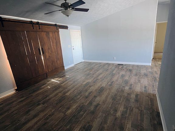 5th image of 2516 S 341st Avenue