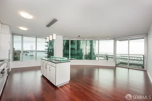 301 Main St #22D Photo 1