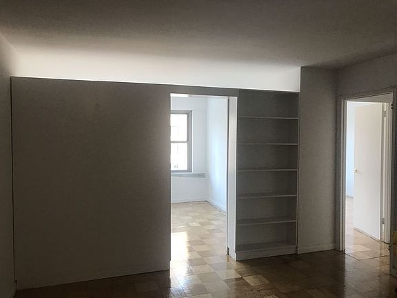 4th image of 245 E 63rd St APT 1127