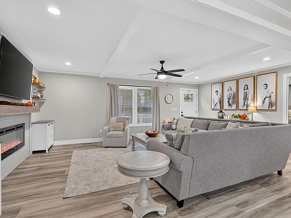 5th image of 417 New Hope Rd