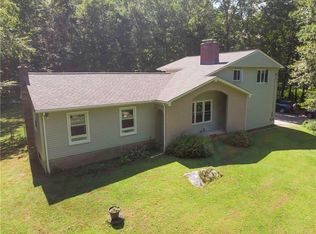 374 Rocky Hill Rd, Scituate, RI 02857
