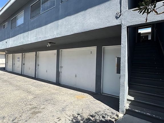 3rd image of 1305 Beryl St #A