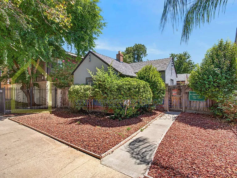 3230 W St — Photo 16