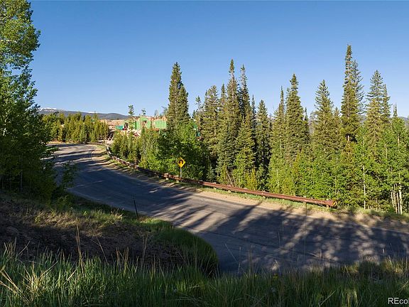 5th image of 1414 Pioneer Trail