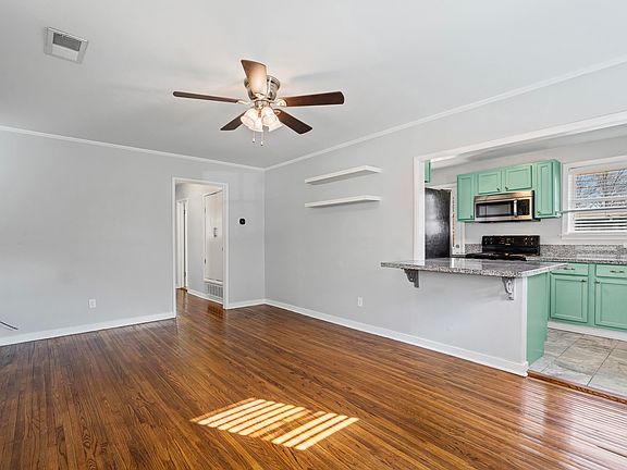 5th image of 506 McDermitt Rd