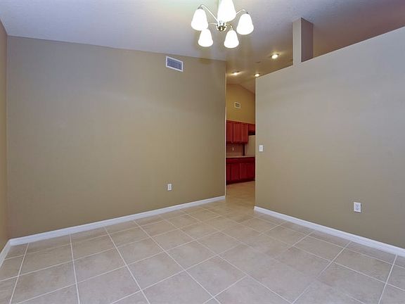 4th image of 3341 Enclave Blvd