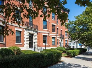1060 Beacon St APT 11, Brookline, MA 02446