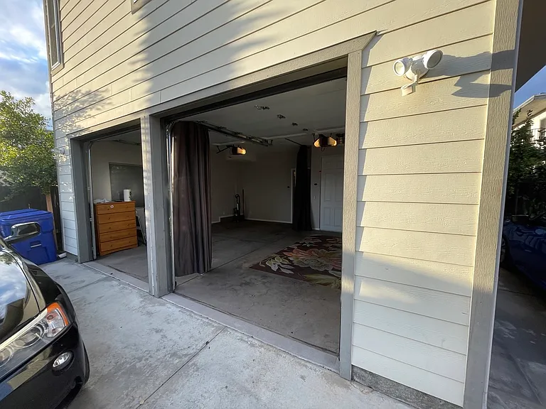 2645 A St #C — Photo 8