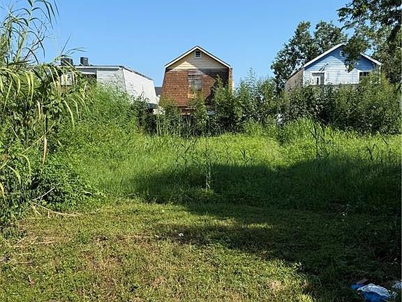 2nd image of 7829 S Coronet Ct