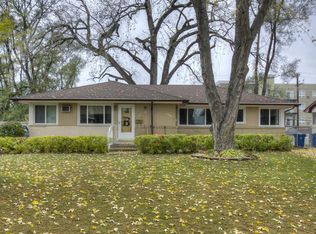 5926 4th St NE, Fridley, MN 55432