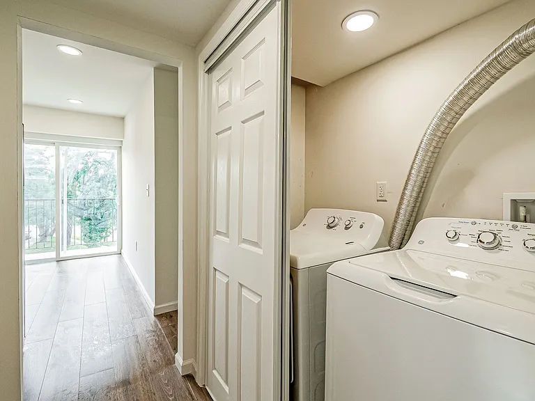 4016 Livingston Rd SE — Photo 34
