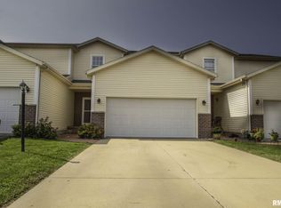 1513 Big Red Dr, Metamora, IL 61548