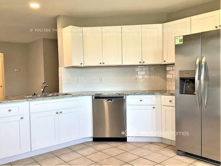 717 Duke Dr — Photo 8