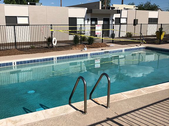3rd image of 500 E Montebello Ave APT 03