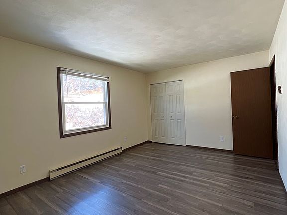 2nd image of 1033 Valley Dr APT W