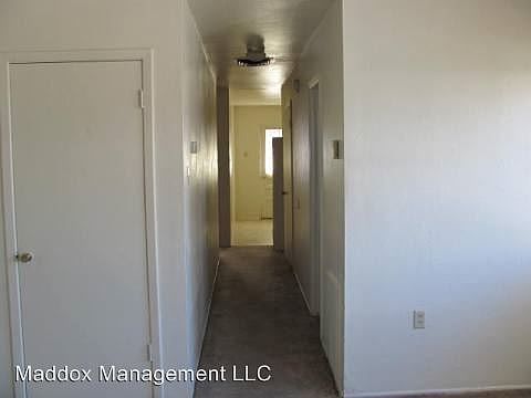4th image of 1024 Madeira Dr SE APT D