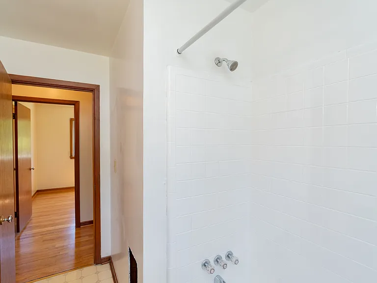 1214 Echo Dr — Photo 20