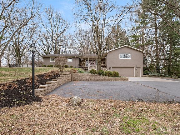 5th image of 501 Marshall Dr