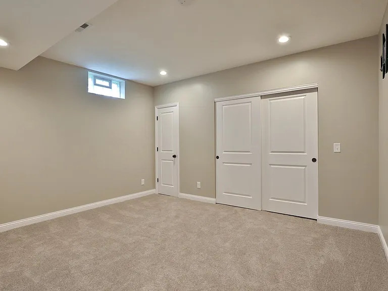 1412 Leesland Dr — Photo 52