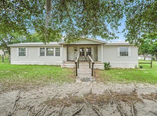17690 SE 155th Ave, Weirsdale, FL 32195