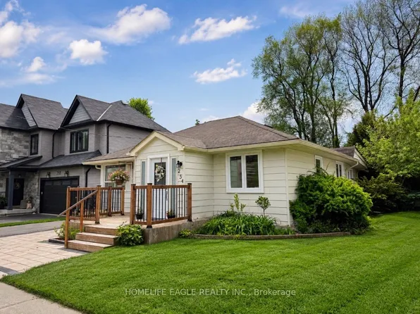 254 Andrew St #Basement, Newmarket, ON L3Y 1H2