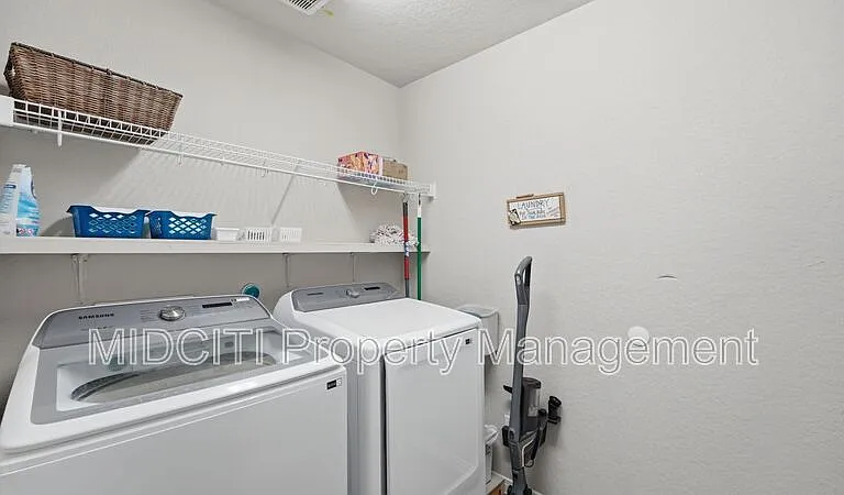 1116 River Wood — Photo 32