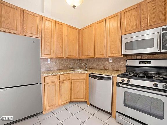 2nd image of 24 Pennyfield Ave APT 3B