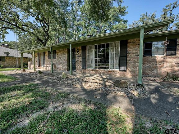 4th image of 240 Hideaway Ln E