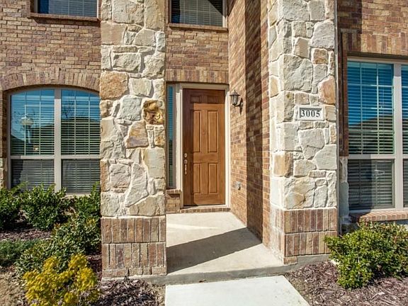2nd image of 3005 Aurora Mist Dr
