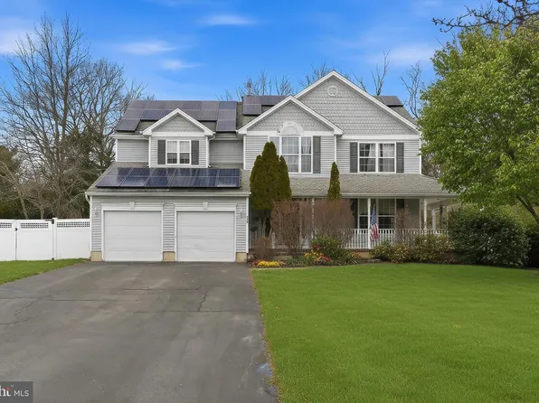 113 Rowan Ct, Manahawkin, NJ 08050