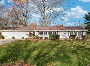 3894 Kauffman Rd, Stow, OH 44224