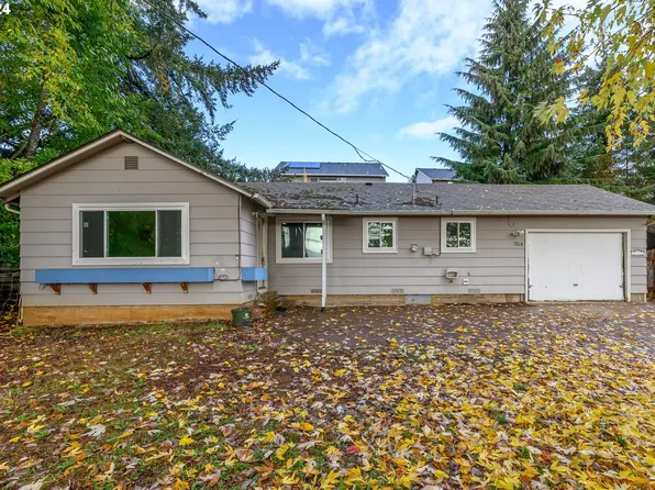 354 NW 5th St, Willamina, OR 97396