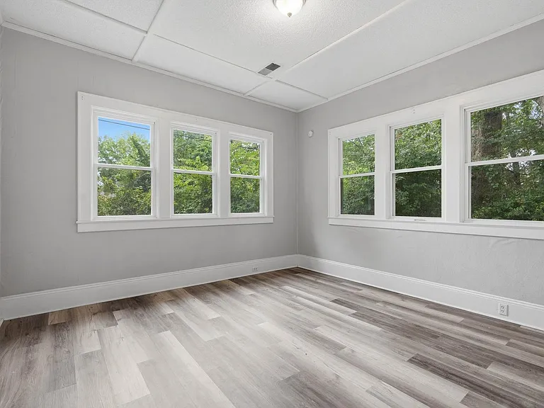 1623 Enolam Blvd SE — Photo 15