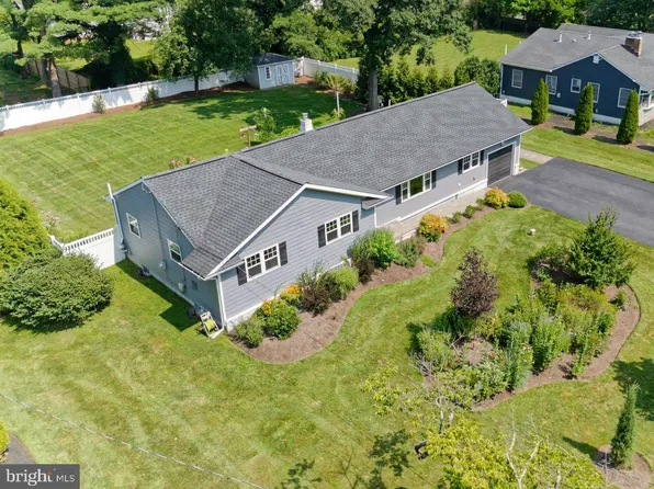1214 Bear Tavern Rd, Titusville, NJ 08560