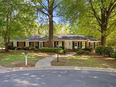 2443 Devonshire Ct, Burlington, NC, 27215