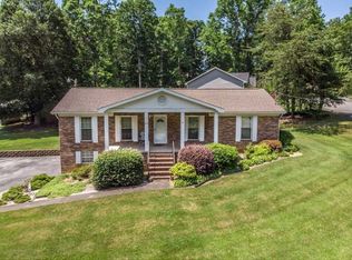 725 E Allens Bridge Rd, Greeneville, TN 37743