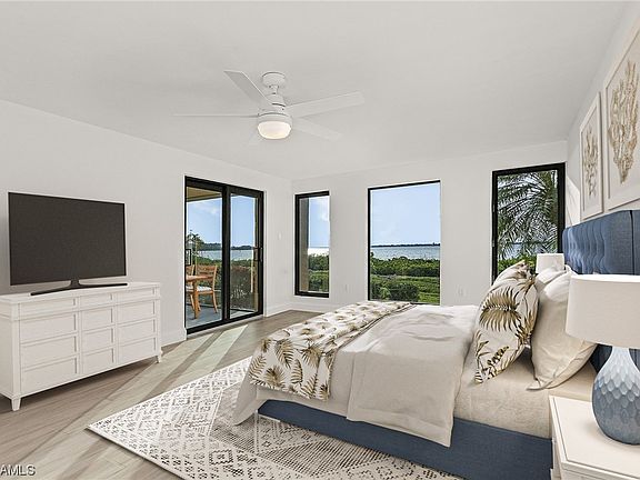 3rd image of 5030 Harbortown Ln